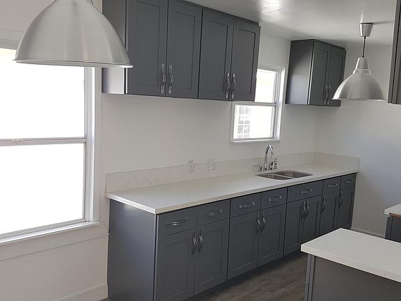 2nd image of 8706 Parthenia Pl APT 7
