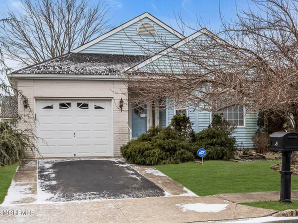 45 Winterton Drive, Toms River, NJ 08757