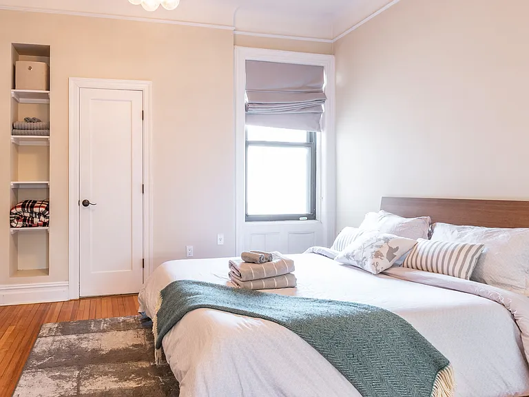 882 Union St #4D — Photo 25