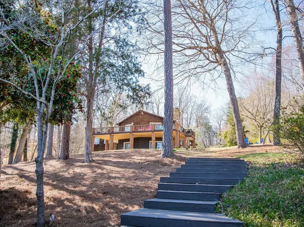 48 Blue Heron Ln, Roxboro, NC 27574