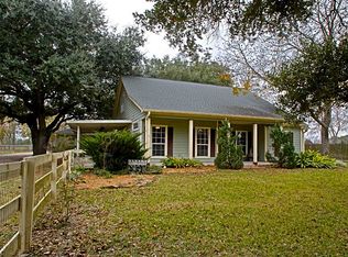 118 Missouri St, Orchard, TX 77464