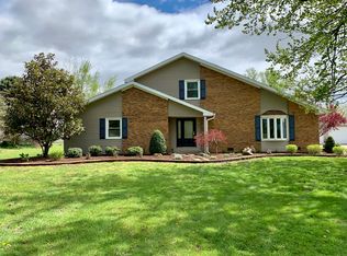 12724 E 700th Rd, Mount Carmel, IL 62863