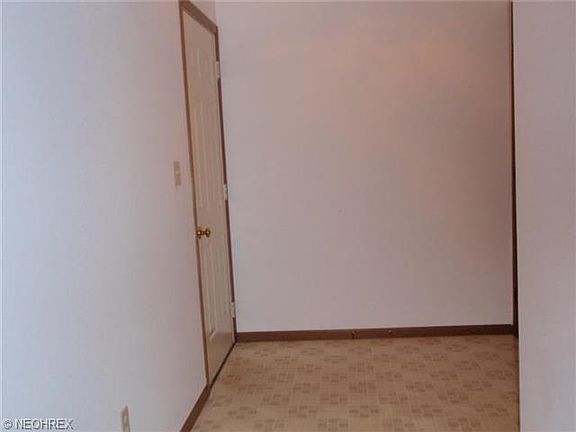 3rd image of 132 Christy Dr