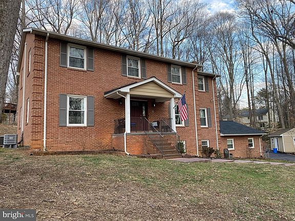 2nd image of 191 Winding Creek Rd