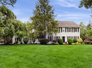 10 Walnut Grove Rd, Hillsborough, NJ 08844