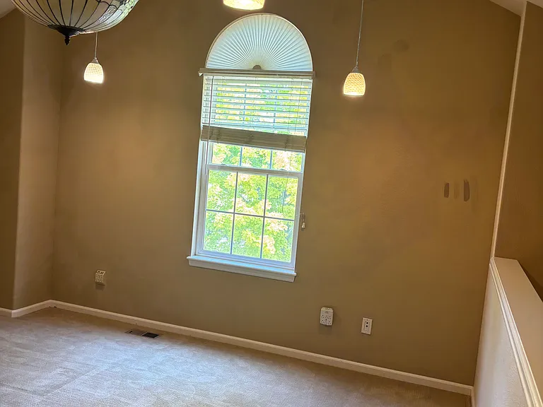 8038 E Fairmount Dr — Photo 14