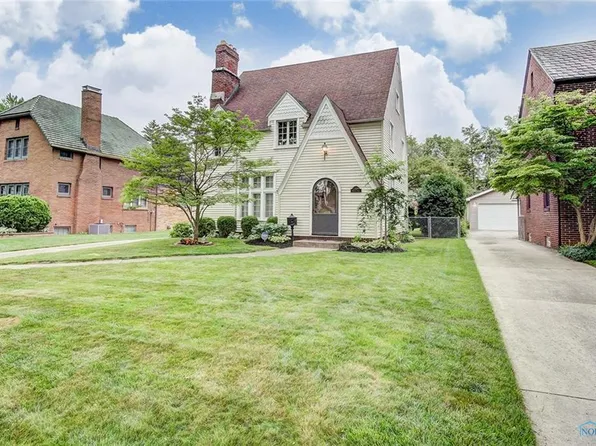 2309 Drummond Rd, Toledo, OH 43606