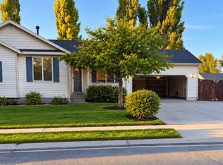 2095 E Autumn St, Eagle Mountain, UT 84005