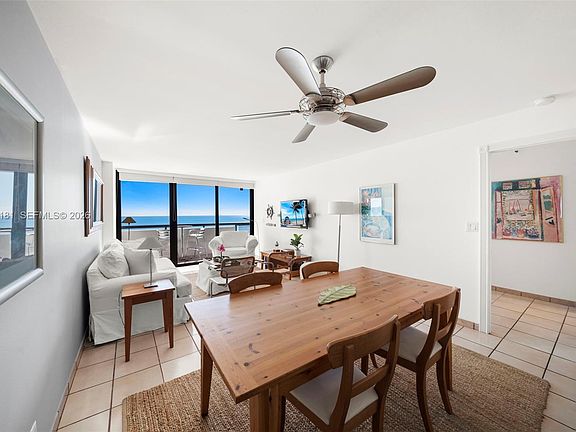 4th image of 2555 Collins Ave APT 805