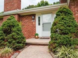 1329 Cloverdale Dr, Hixson, TN 37343