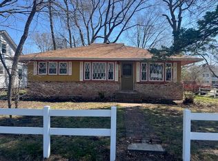 1003 10th St, Nevada, IA 50201