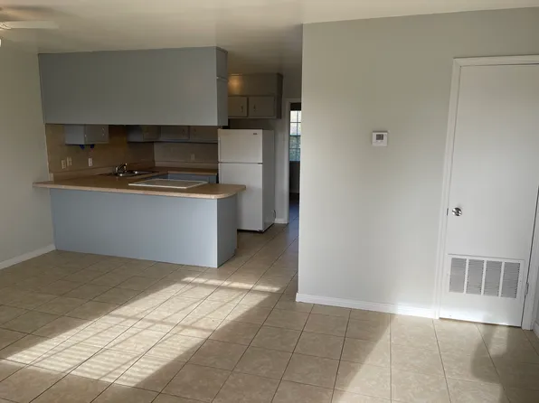3386 Barrancas Ave, Pensacola, FL