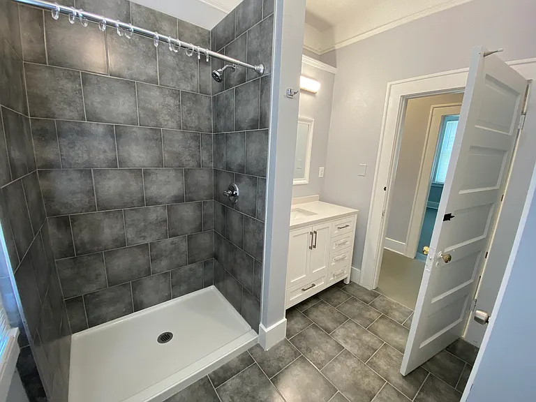 2218 Whitaker St #A — Photo 18