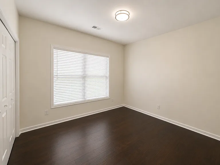 103A Looper St — Photo 18