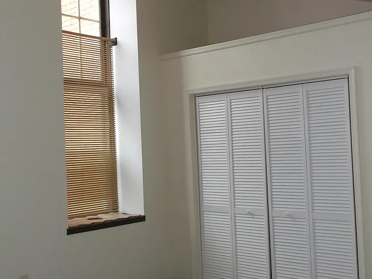 351 Pine St #104 — Photo 10