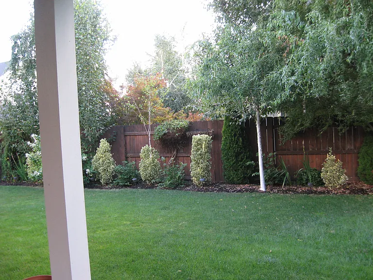 657 Spring Valley Dr — Photo 36