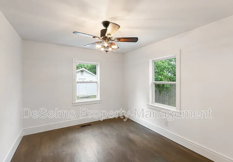 927 Chickasaw Ave — Photo 13