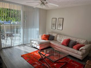 19901 E Country Club Dr #2207, Aventura, FL 33180