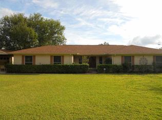 305 Cardinal Ln, Burnet, TX 78611