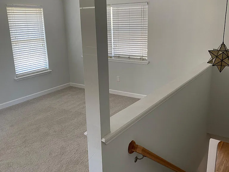 3722 Saint Johns Ave — Photo 24