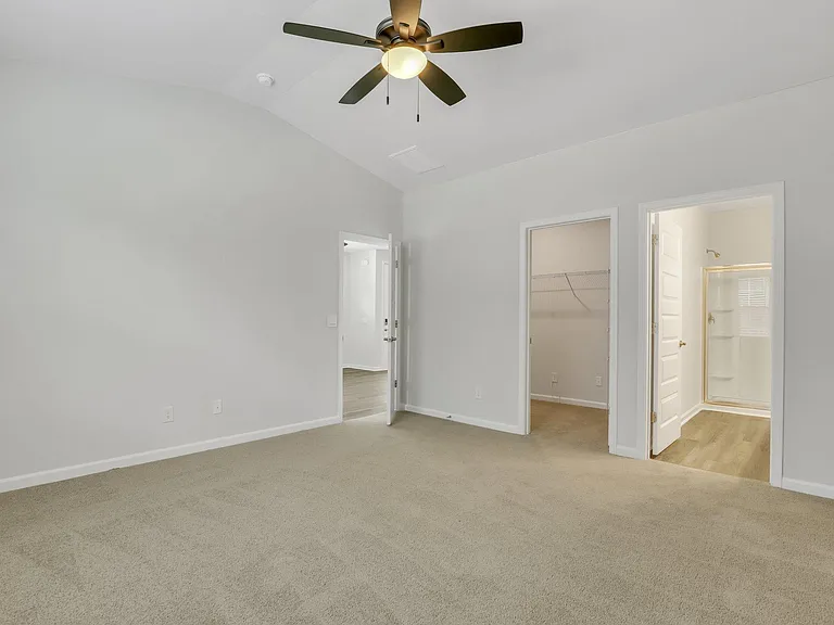 155 Holloway Hl — Photo 26