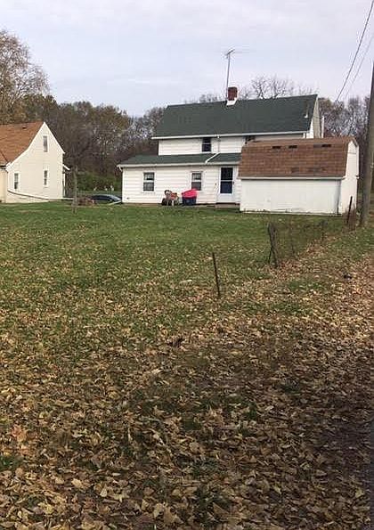 2nd image of 323 E High St
