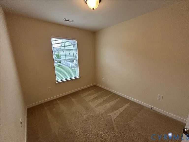 8213 Center Path Ln — Photo 17