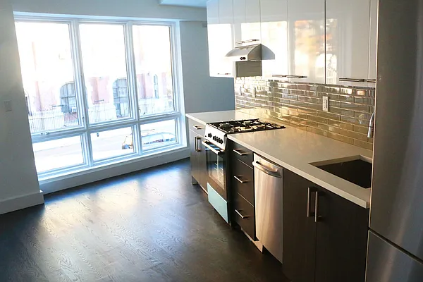 Rented by HCO NY | media 8