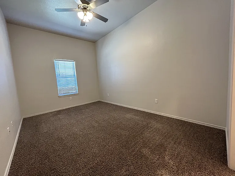 11620 Evanston Ave — Photo 5