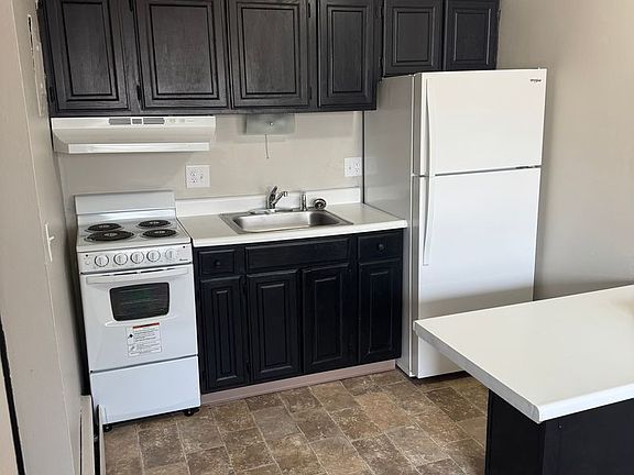 5th image of 4221 SE 13th St APT 20