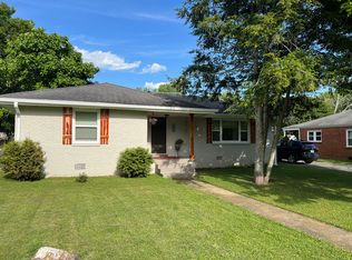 919 3rd Ave, Fayetteville, TN 37334