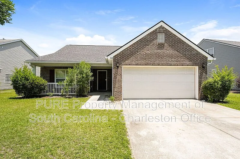 4 bed, 2.0 bath, 1689 sqft, $2,099 — Photo 2