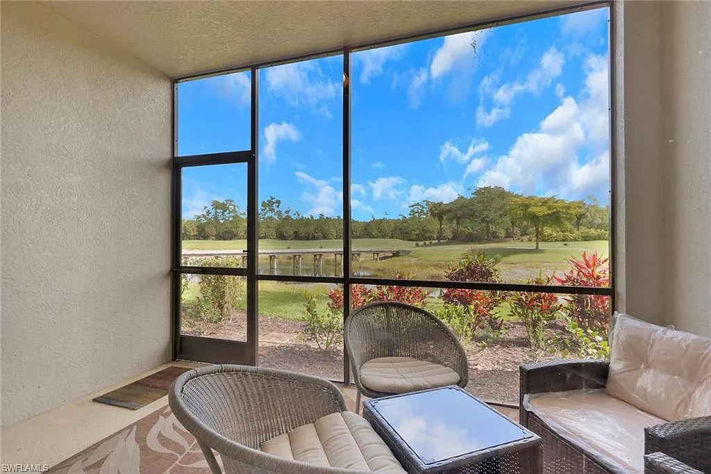 2 bed, 2.0 bath, 1194 sqft, $5,000 — Photo 4