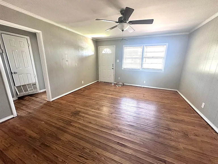 6501 Avenue T — Photo 11