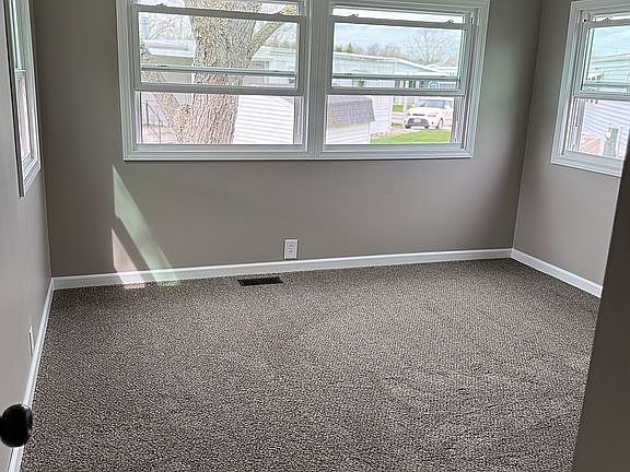 5th image of 1918 Camden Dr APT L-38