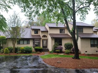 1961 Eastchester Dr, High Pt, NC 27265