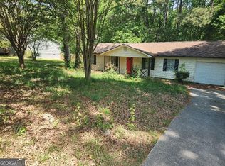 3190 Grand Central Dr, Snellville, GA 30078