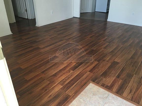 2nd image of 1407 Dugger Cir APT A