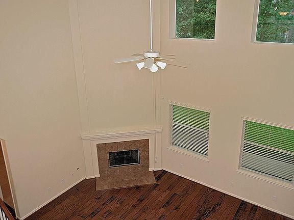 5th image of 46 Bryce Branch Cir