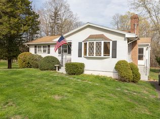 570 Atkins St, Middletown, CT 06457