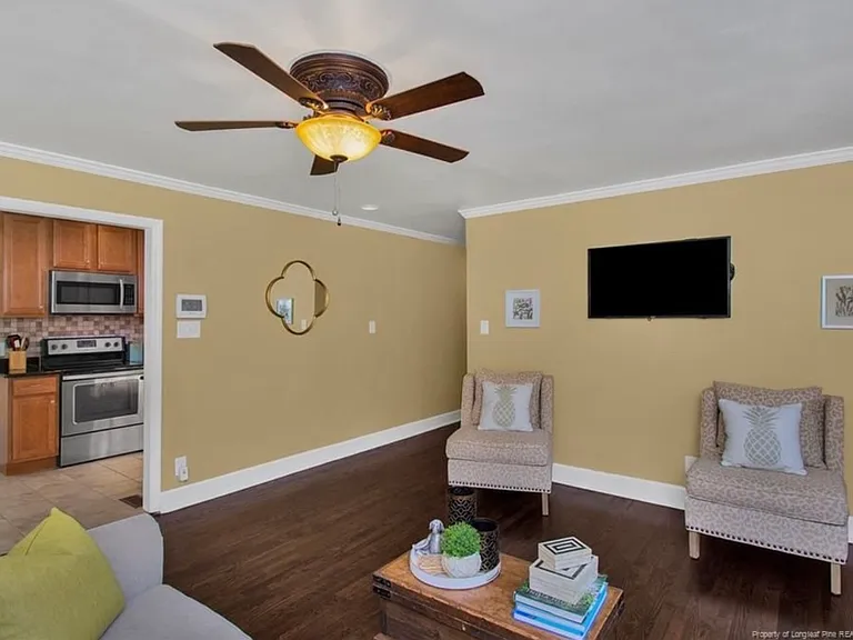 1021 Belmont Ave — Photo 25