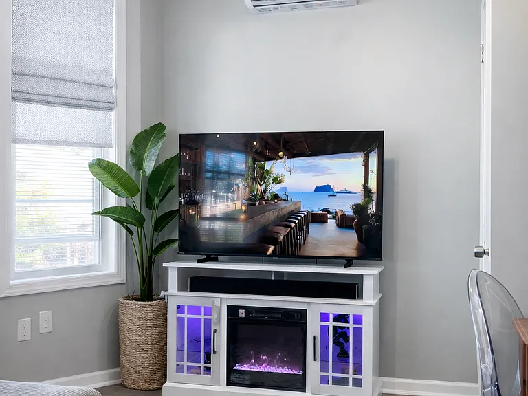 207 Armstrong Ave #1 — Photo 5