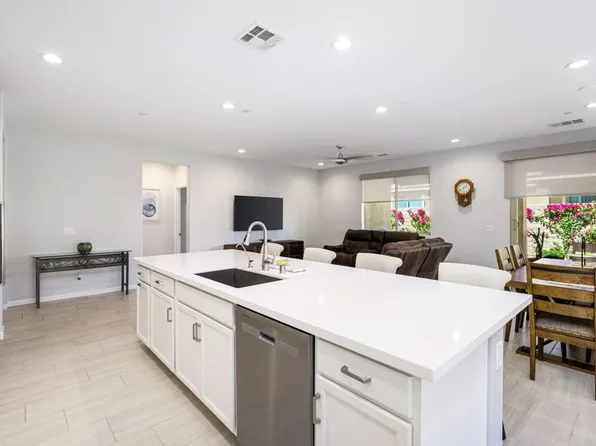 78818 Ballare Pkwy, Palm Desert, CA 92211