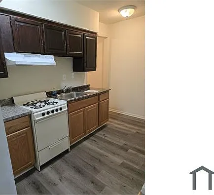 1929 Gallaudet St NE #101 — Photo 8