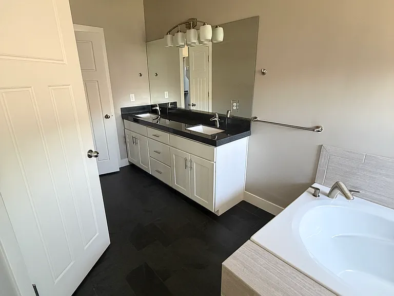 36 E Yellow Cliff Dr — Photo 14