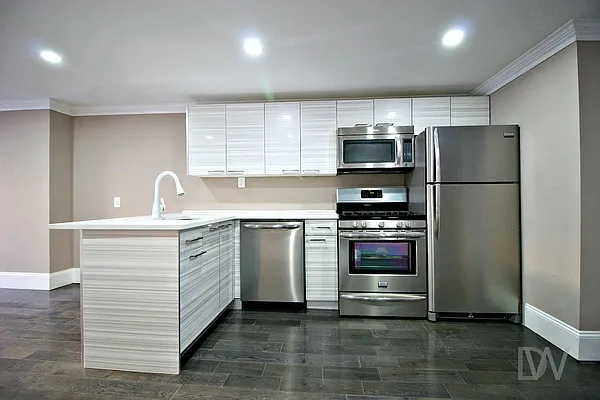 Rented by Dason Watson, LREB | media 20