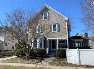 1 Moody St, Amesbury, MA 01913