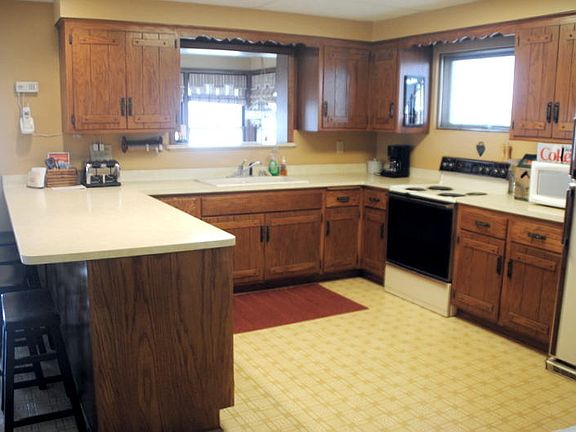 4th image of 5038 Park Ln