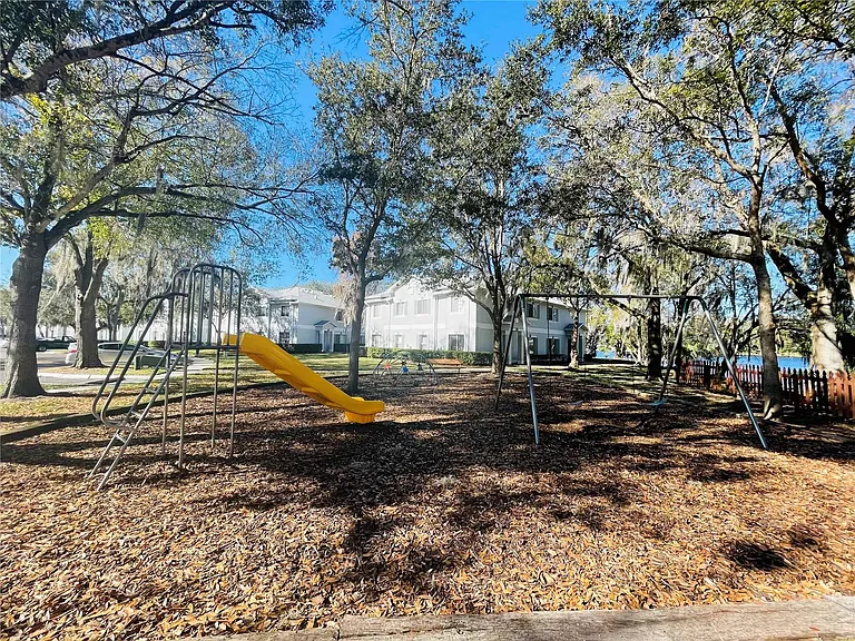 4127 Dolphin Dr #1 — Photo 36