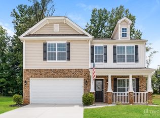 1686 Pinnacle Oaks Dr, Rural Hall, NC 27045